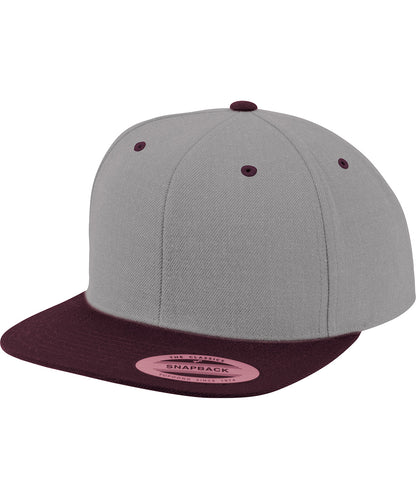 Flexfit by Yupoong The classic snapback 2-tone  (6089MT)