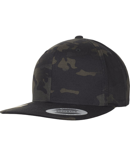 Flexfit by Yupoong Classic snapback Multicam® (6089MC)