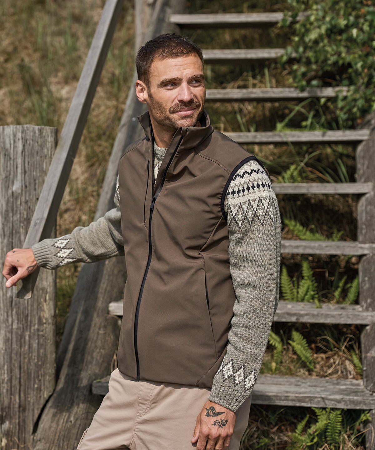 Performance softshell bodywarmer (9522)